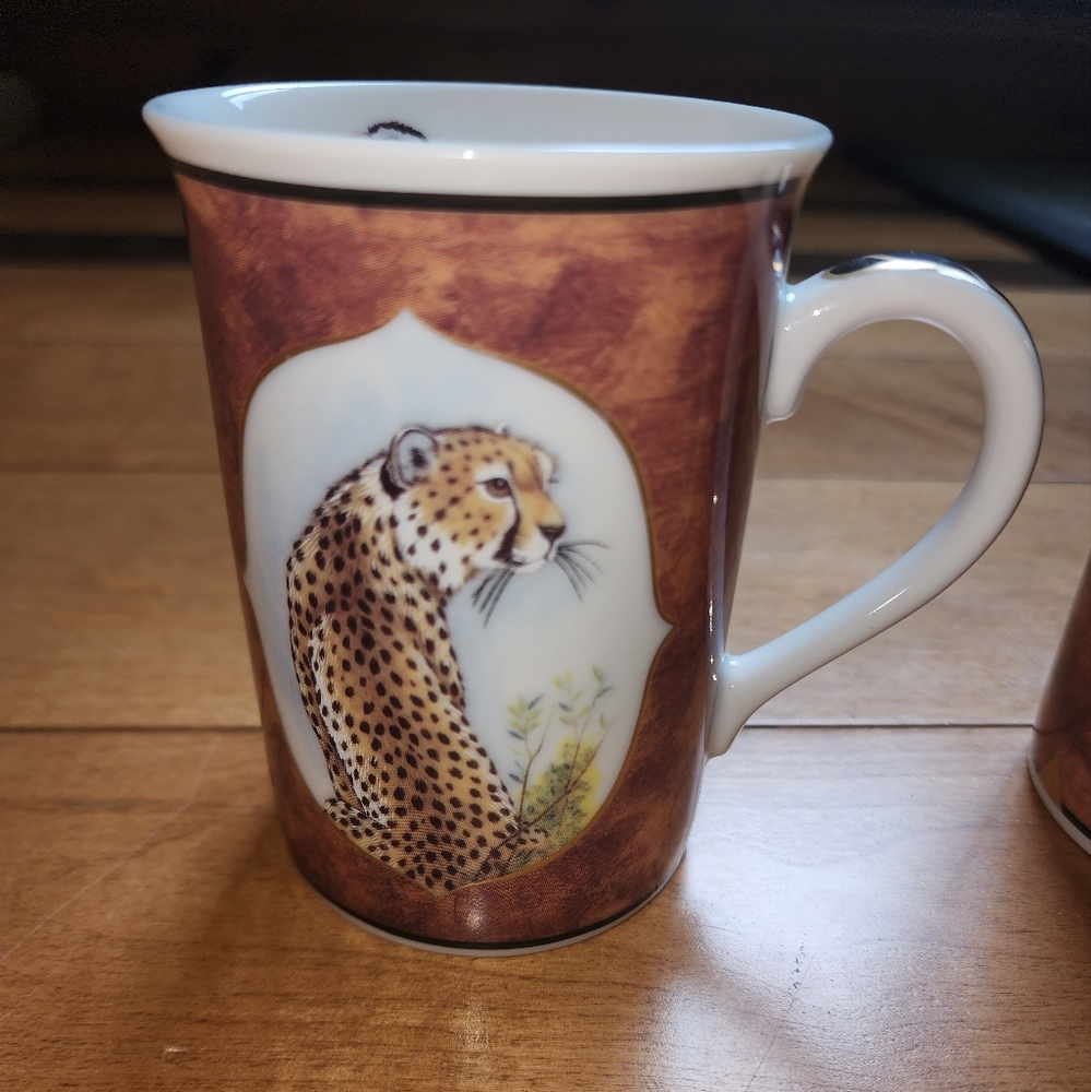 Lynn Chase African Portraits Pair Of Coffee Mug 24 Karat Gold.